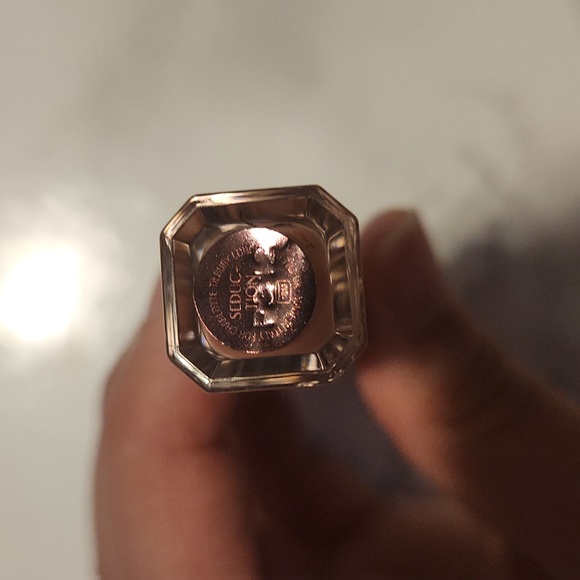 Charlotte Tilbury Seduction Lip Lustre - Picture 2 of 3